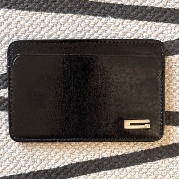 GUCCI
Vintage Leather Card Holder - Picture 1 of 6